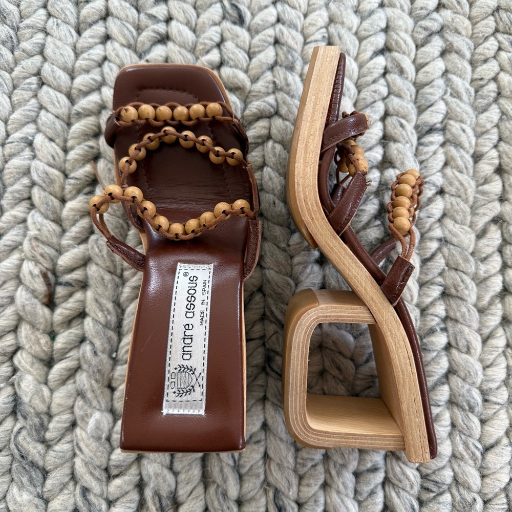 Andre Assous Brown Wooden Beaded Leather Heel Sandals Vintage